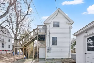 16 Washington Ave, Holyoke, MA 01040 - Photo 42