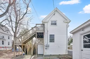 16 Washington Ave, Holyoke, MA 01040 - Photo 42