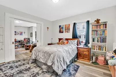 16 Washington Ave, Holyoke, MA 01040 - Photo 34