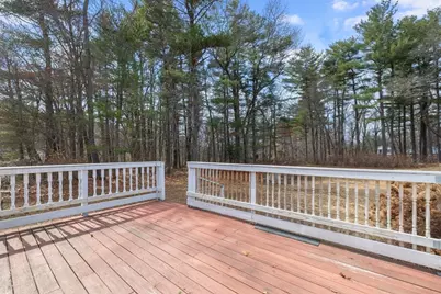 25 Fairview Ave, Dracut, MA 01826 - Photo 20