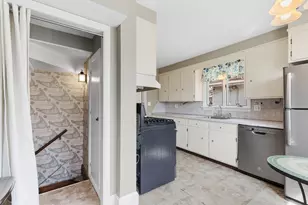 71 Woodland Rd, Malden, MA 02148 - Photo 18
