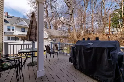 85 Narragansett St, Springfield, MA 01107 - Photo 38