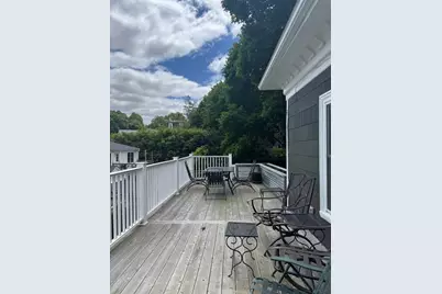 15 Chestnut #2, Melrose, MA 02176 - Photo 4