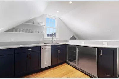 24 Bridge St #203, Manchester by the Sea, MA 01944 - Photo 10