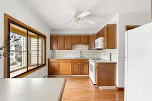 34 Whitby St, Boston, MA 02128 - Photo 4