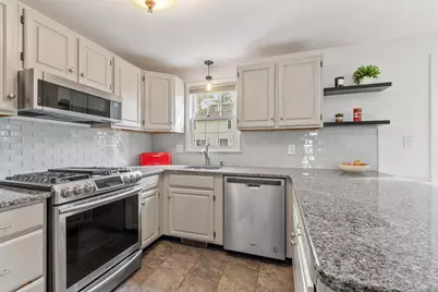 132 Wellman Avenue #132, Chelmsford, MA 01863 - Photo 4