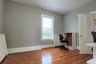 25 Martin St, Medford, MA 02155 - Photo 10