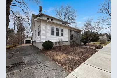 10 Perrot St, Worcester, MA 01602 - Photo 8