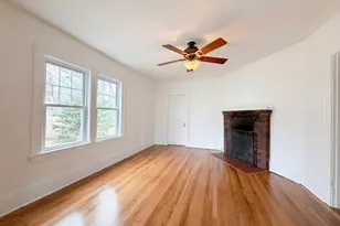 10 Perrot St, Worcester, MA 01602 - Photo 8