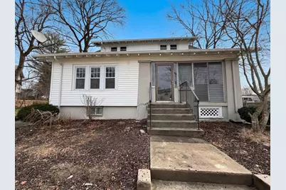 10 Perrot St, Worcester, MA 01602 - Photo 1
