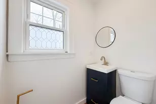 10 Perrot St, Worcester, MA 01602 - Photo 10