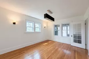 10 Perrot St, Worcester, MA 01602 - Photo 4