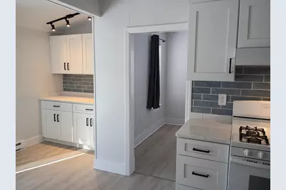 52-54 Holyoke Street, Easthampton, MA 01027 - Photo 18