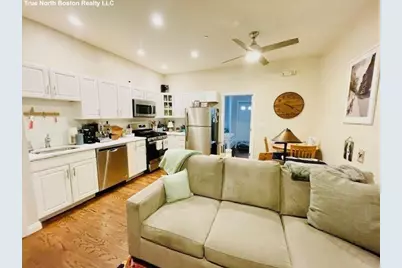 180 Endicott St #1, Boston, MA 02113 - Photo 2