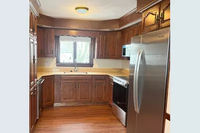 4 Gardner #2, Peabody, MA 01960 - Photo 2