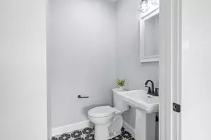 48 Beach Rd, Salisbury, MA 01952 - Photo 16