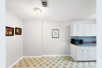 2 Shrewsbury Green Dr #F, Shrewsbury, MA 01545 - Photo 8