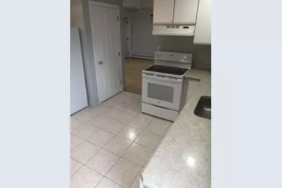 18 Belmont Park #1, Everett, MA 02149 - Photo 2