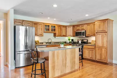 44 Angell Brook Dr #44, West Boylston, MA 01583 - Photo 2