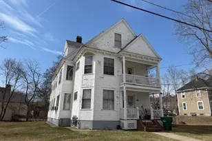 9 Willow St, Northbridge, MA 01588 - Photo 2