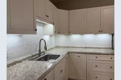 630 Metropolitan Ave #3, Boston, MA 02136 - Photo 1