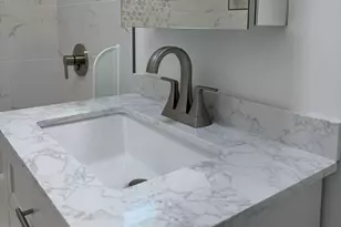 630 Metropolitan Ave, Boston, MA 02136 - Photo 8