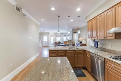 73 Lexington Ave #2, Somerville, MA 02114 - Photo 4