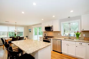 4 Kendall Village, Cohasset, MA 02025 - Photo 10