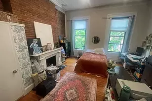 114 Marlborough St, Boston, MA 02116 - Photo 1