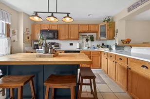 1001 Brookhaven Ln, Woonsocket, RI 02895 - Photo 18