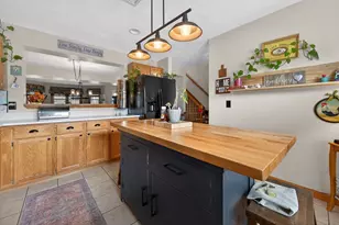 1001 Brookhaven Ln, Woonsocket, RI 02895 - Photo 14