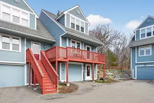 1001 Brookhaven Ln, Woonsocket, RI 02895 - Photo 2