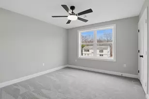 185 Vineland Ave, East Longmeadow, MA 01028 - Photo 22