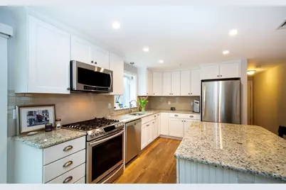 4 Kendall Village #4, Cohasset, MA 02025 - Photo 8