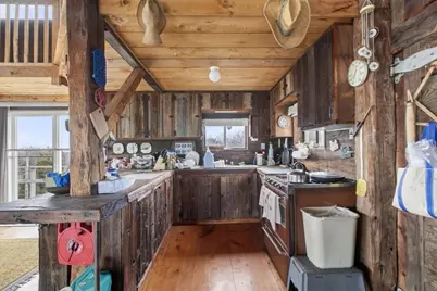 109 Bakers Island, Salem, MA 01970 - Photo 12