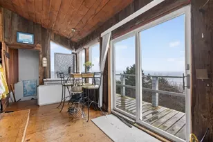 109 Bakers Is, Salem, MA 01970 - Photo 16