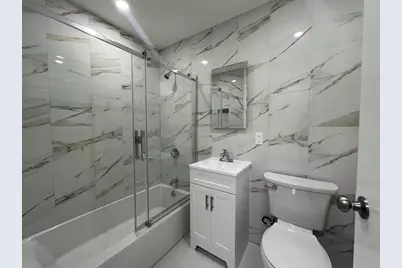 303 Broadway #C5, Lynn, MA 01904 - Photo 10
