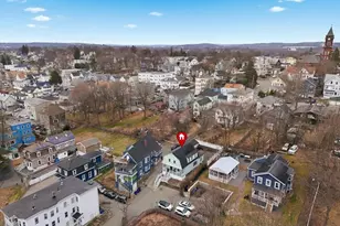 6 Cranshaw Pl, Lawrence, MA 01841 - Photo 8