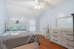 6 Cranshaw Pl, Lawrence, MA 01841 - Photo 22