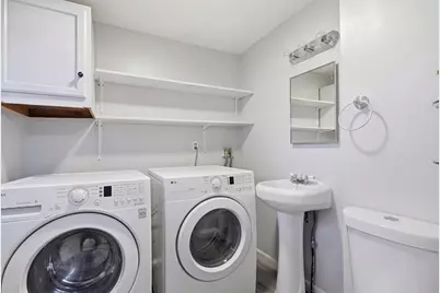 6 Cranshaw Pl, Lawrence, MA 01841 - Photo 16