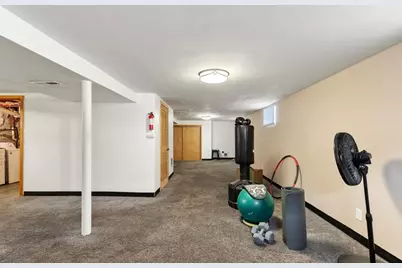 20 Great Woods Rd, Lynn, MA 01904 - Photo 32