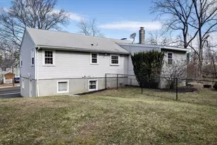 5 W Main St, Hopkinton, MA 01748 - Photo 32