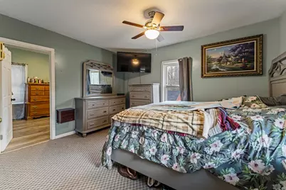 19 Chapel St, Warren, MA 01092 - Photo 12