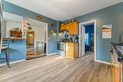 19 Chapel St, Warren, MA 01092 - Photo 6