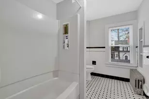 16 Fenimore Blvd, Springfield, MA 01108 - Photo 22