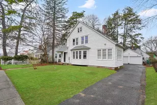 16 Fenimore Blvd, Springfield, MA 01108 - Photo 2