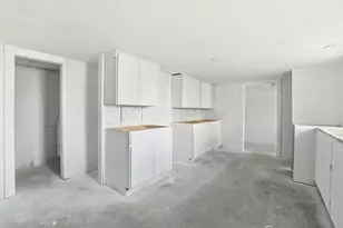 4 Townsend St, Pepperell, MA 01463 - Photo 10