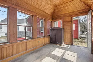 4 Townsend St, Pepperell, MA 01463 - Photo 6