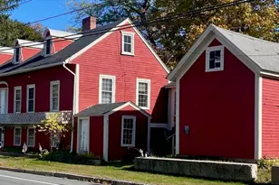 4 Townsend St, Pepperell, MA 01463 - Photo 2