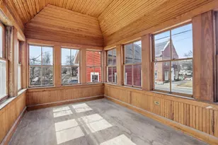 4 Townsend St, Pepperell, MA 01463 - Photo 6